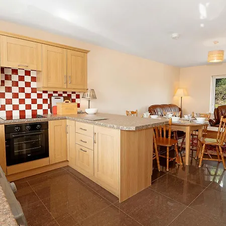 Bradleys * Creeslough
